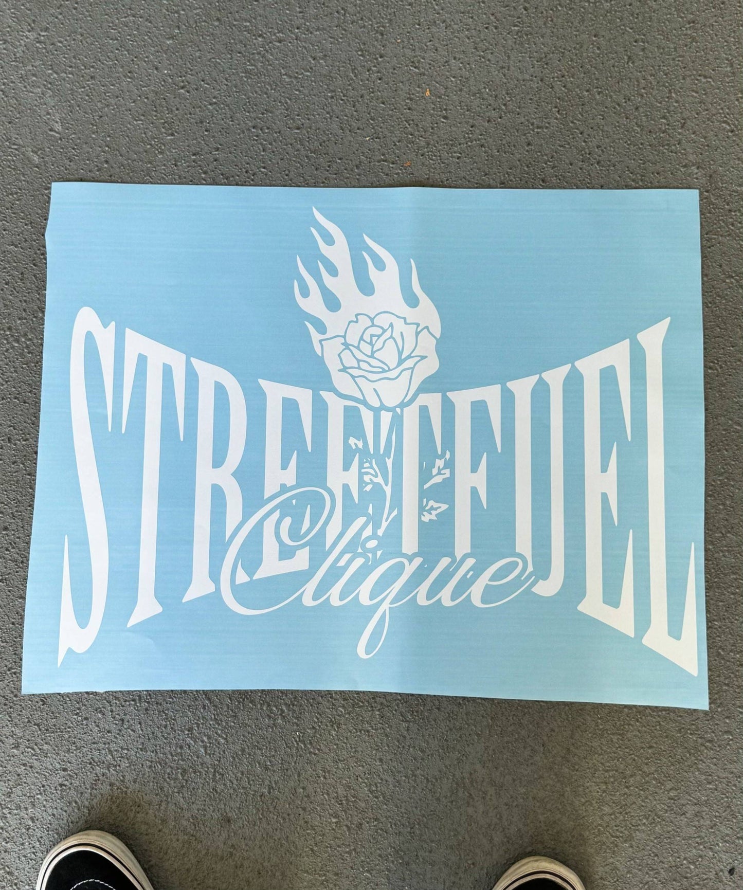 STREETFUEL CLIQUE V2 BANNER 21" X 18" GLOSS WHITE